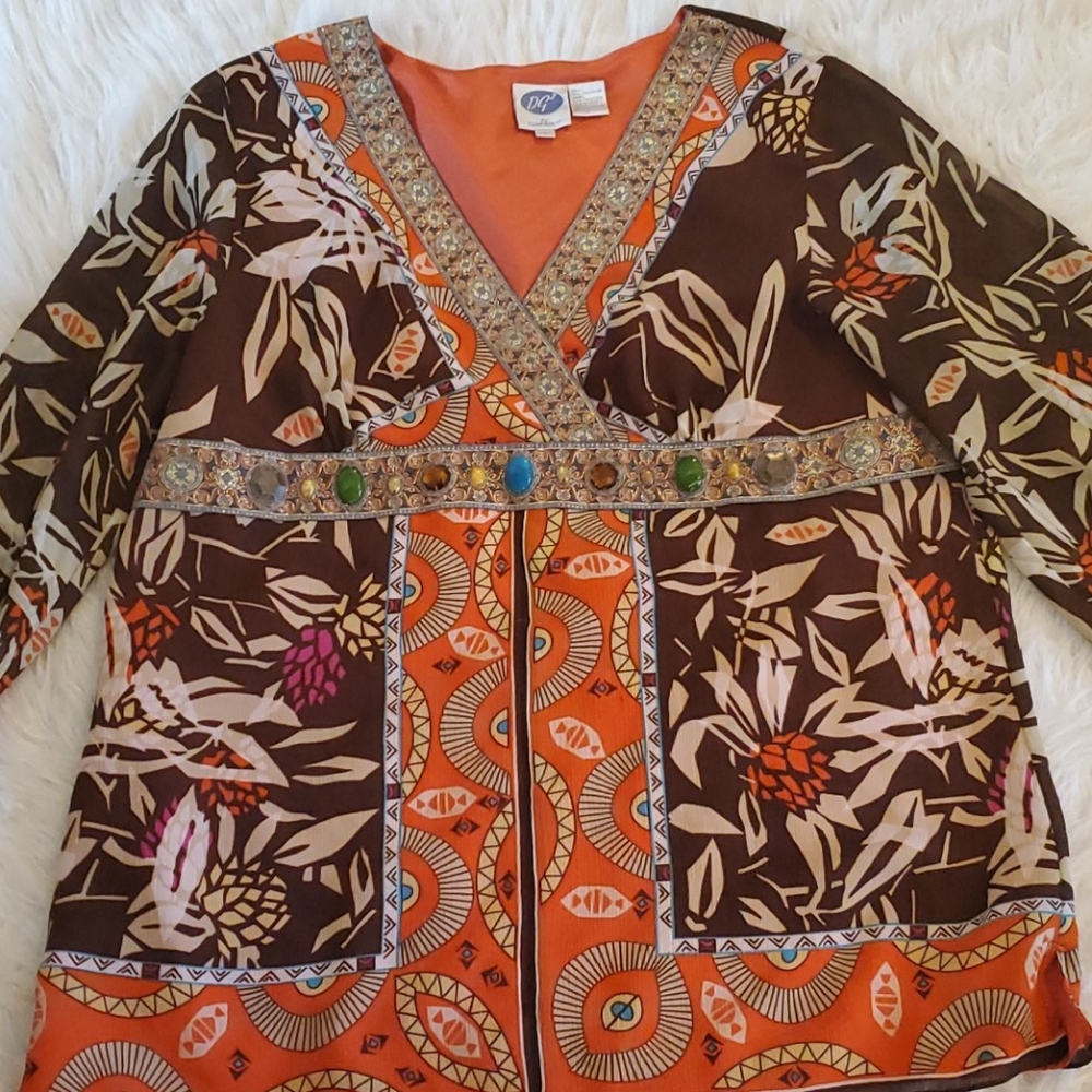**7 for $25 Bright and pretty tunic..